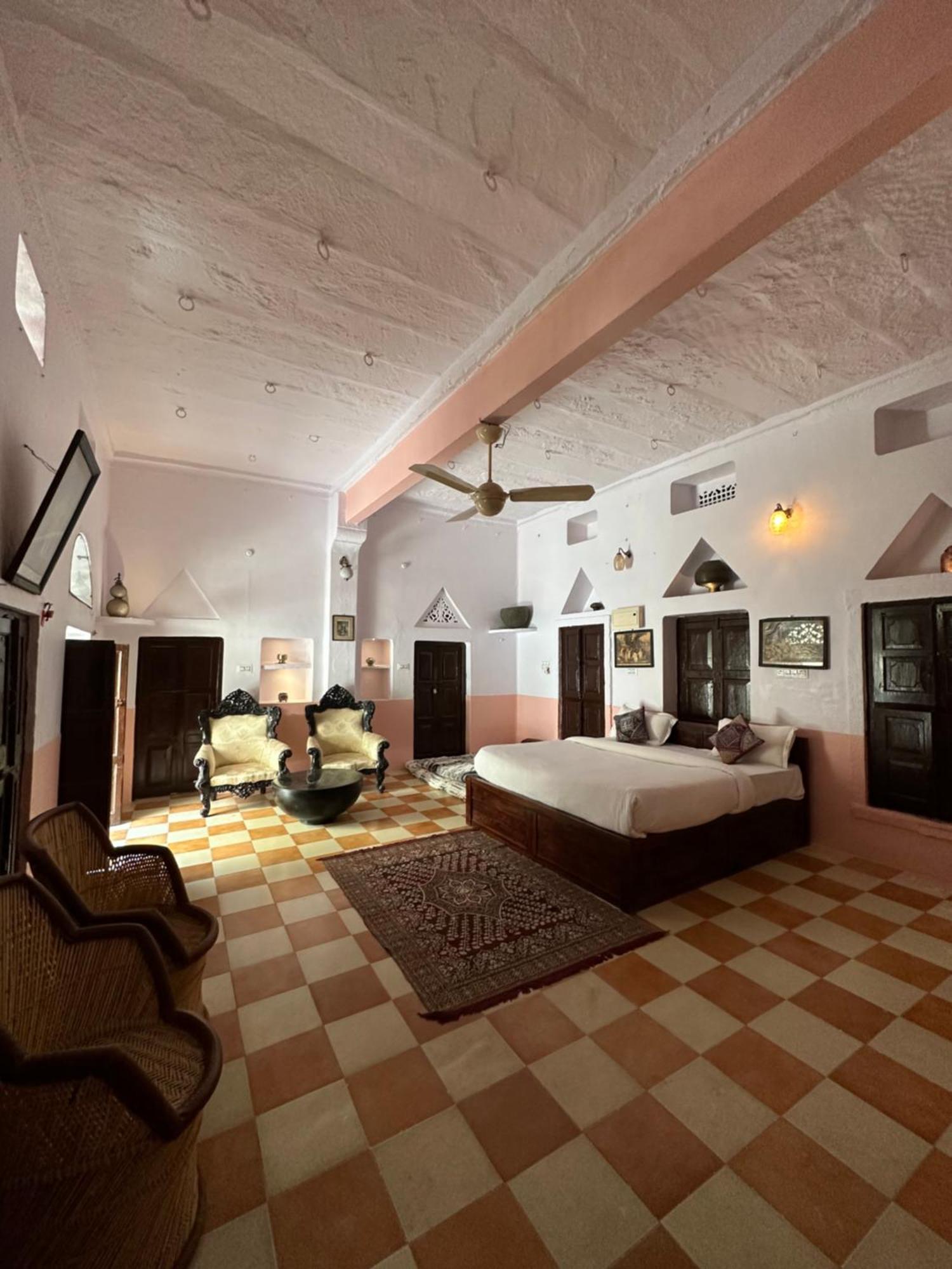 ホテル Balarwa Haveli ジョードプル エクステリア 写真